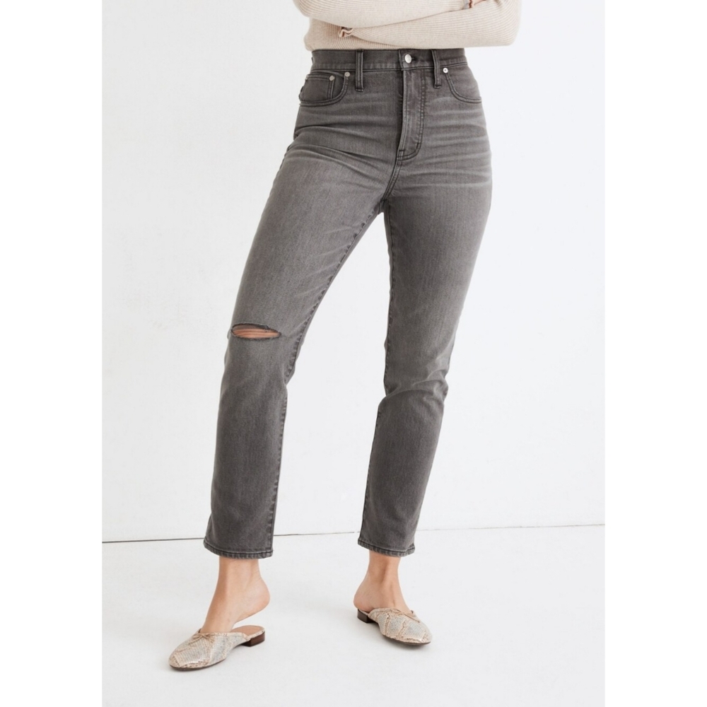 Madewell | The Perfect Vintage Jean in Connell Wash: Ripped Edition Style MC500